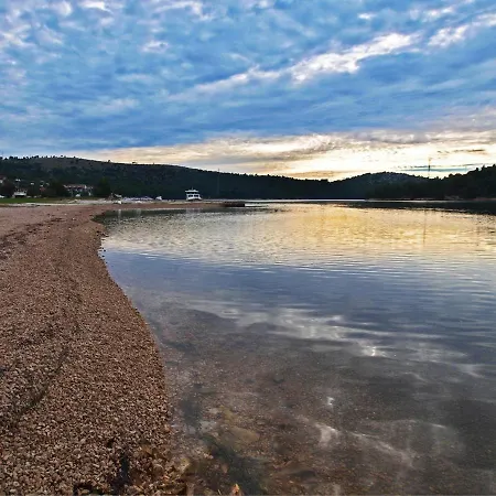 Guest house Bajan 545 3*