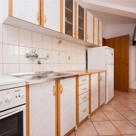 Bajan 545 Vendégház Jadrtovac