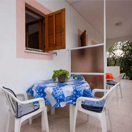 Bajan 545 Guest house Jadrtovac