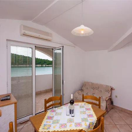 Guest house Bajan 545 3*