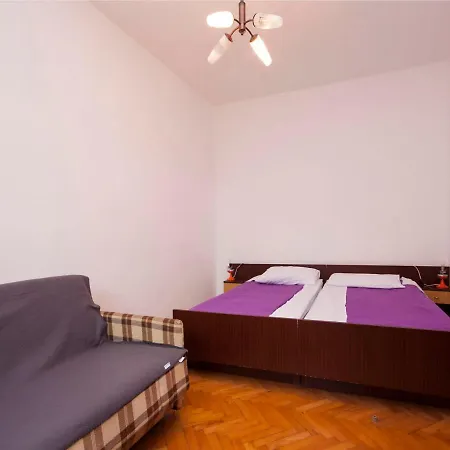 Bajan 545 Vendégház Jadrtovac