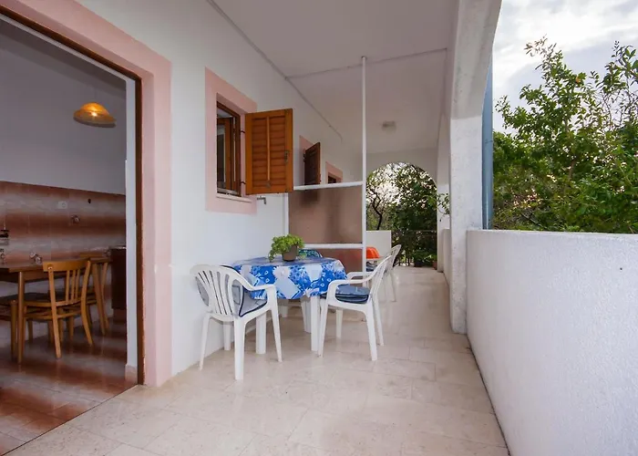 Bajan 545 Pensjonat Jadrtovac